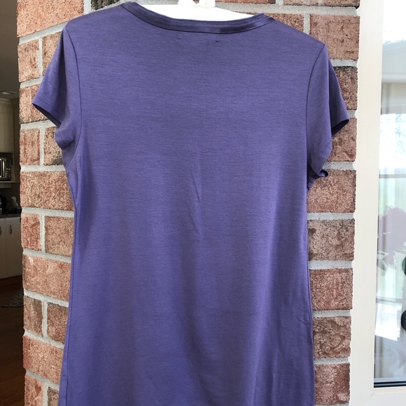 ✨Sold✨Banana Republic purple top with satin raw edged neckline details - Picture 2 of 4